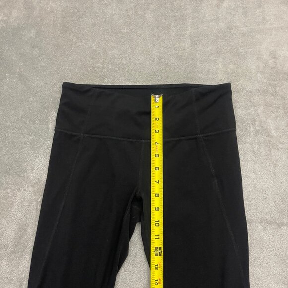 Athleta Black Capri Length Leggings - Size Medium - Picture 4 of 10